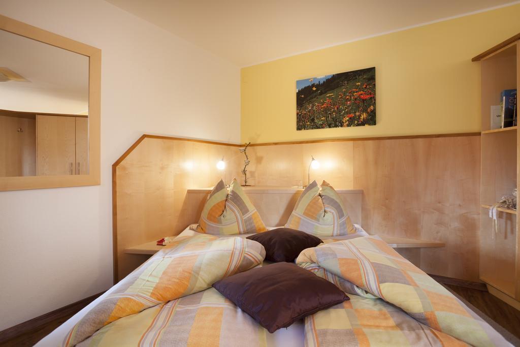 Ferienhaus Sonnenhang Matrei in Osttirol Exterior photo